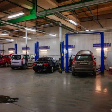 Автотехцентр Яуза Моторс на Полярной улице фотография 15