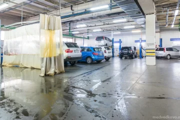 Автотехцентр Яуза Моторс на Полярной улице фотография 2