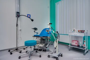 Клиника Ниармедик на улице Молодцова фотография 2