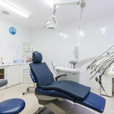 Центр стоматологии в проезде Дежнёва фотография 11